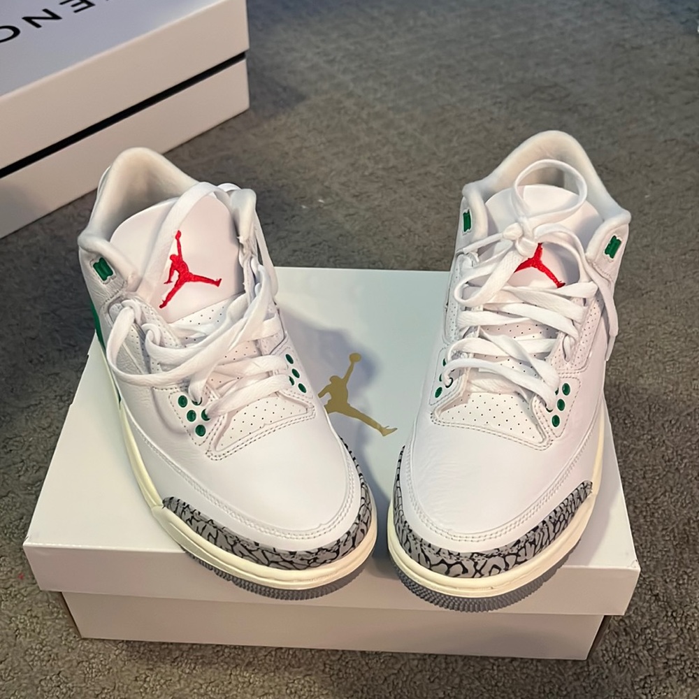 WMNS AIR JORDAN 3 RETRO